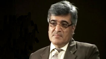 Insurance industry witnessing slowdown: LIC