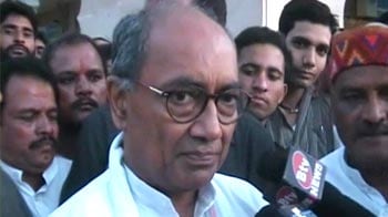 Video : Modi's fast won't help Gujarat riot victims: Digvijaya Singh