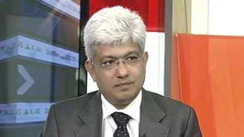 Video : RBI may intervene if rupee declines further: Nipun Mehta