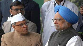 प्रधानमंत्री से मिलने न्यूयार्क जाएंगे प्रणब