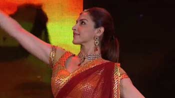 ऐशा के डांस की धूम