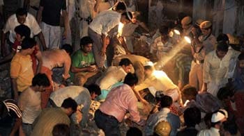 Building collapses in Delhi; seven dead