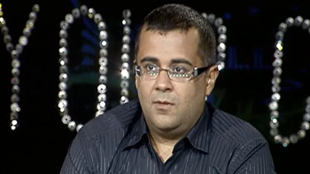 I am more influential than average junior politician: Chetan Bhagat I am more influential than average junior politician: Chetan Bhagat