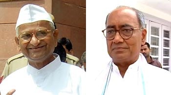 Video : Digvijaya writes to Anna, says Gandhian's being exploited by supporters
