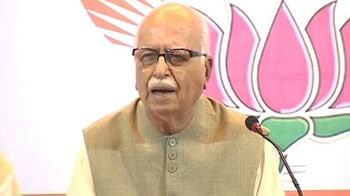 Video : Advani: Black money issue never pursued seriously