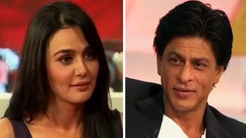Video : SRK monkeys around with Preity