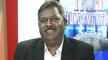 'Fund inflows to rise on calmer global markets'