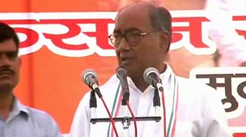 Digvijaya attacks Advani for stoking terrorism