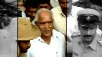 Video : Yeddyurappa shifted to hospital from jail