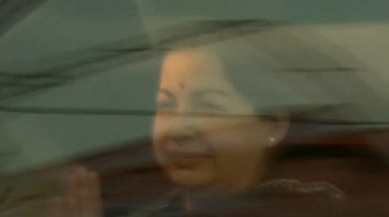 Jayalalithaa answers questions in court, arrived in 20-car convoy