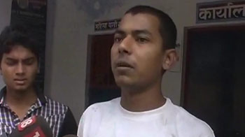 Man with revolver spotted in crowd near Rahul Gandhi
