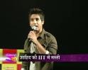 Videos : Shahid Kapoor performs on stage at IIT campus