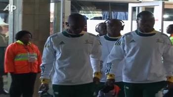 Video : South Africa play France today, fans invoke magic