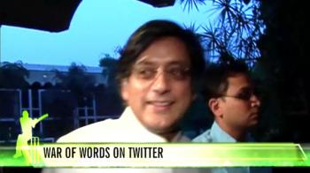 War of words between Modi and Tharoor continues