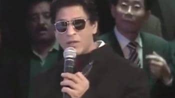 Video : SRK unveils environment friendly car