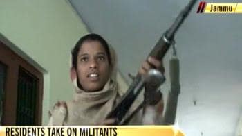 Video : Axe vs AK-47s in Kashmir