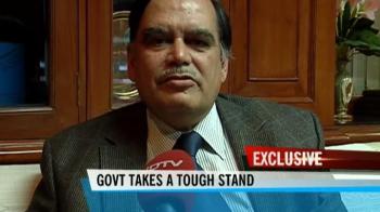 Video : Perform or perish: Govt to Cairn India