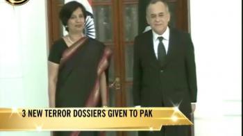 India-Pakistan get snappy, all is not well