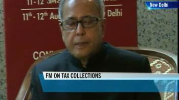 'No need to press the panic button on weak monsoon'