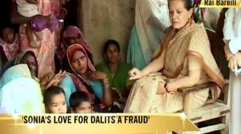 Mayawati:  Sonia doesn't really love Dalits