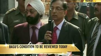 Jyoti Basu's ventilation support reduced