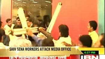 Video : Shiv Sena attacks news channel's office