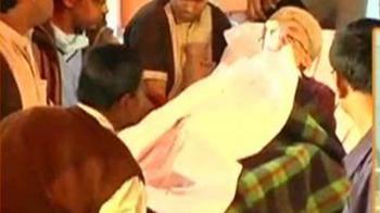 No improvement in Jyoti Basu's condition No improvement in Jyoti Basu's condition