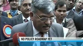 Finance Ministry kickstarts talks on PSU bank mergers Finance Ministry kickstarts talks on PSU bank mergers