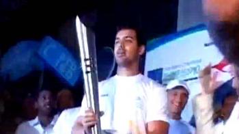 Marathon flame arrives in Mumbai