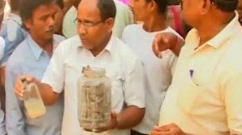 Video : Ahmedabad: 13 foetuses found in garbage bin