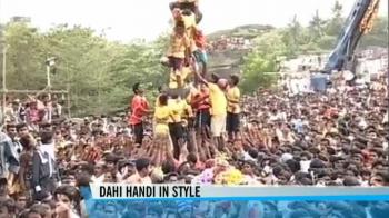 Swine flu fails to dampen festive spirit