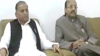 Video : Amar-Mulayam: The patch-up moves?