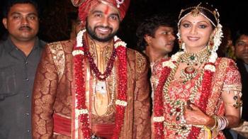 Shilpa ties the knot with Raj Kundra