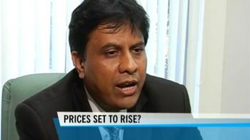 Automakers report higher sales in February