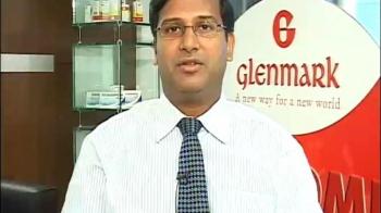 Glenmark cuts two deals with Medicis
