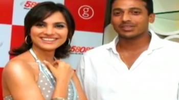 Lara Dutta-Mahesh Bhupati: Mixed doubles