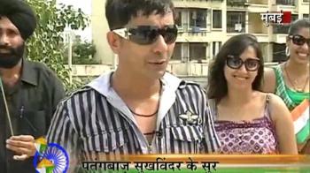 Singing patriotic numbers