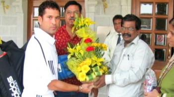 Sachin bats for thirsty Mumbai Sachin bats for thirsty Mumbai