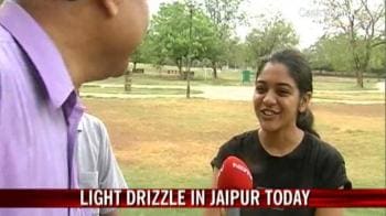 Video : Light drizzle in Jaipur