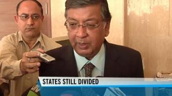 Video : States still divided on GST