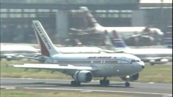 Captain, 1 other suspended for mid-air fight