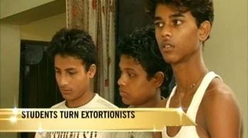 Video : Students turn extortionists in Assam