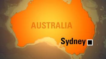 Indian taxi driver abused, beaten in Australia Indian taxi driver abused, beaten in Australia