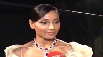 Bips opens Lakme Fashion Week