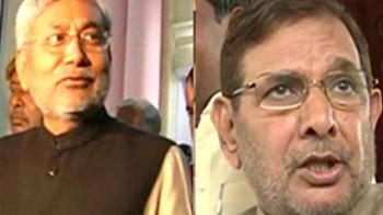 Nitish defies party, backs women's bill