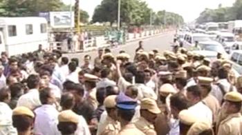 It's film stars vs journalists in Tamil Nadu It's film stars vs journalists in Tamil Nadu