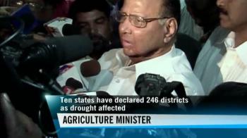 Video : Pawar holds meet on drought