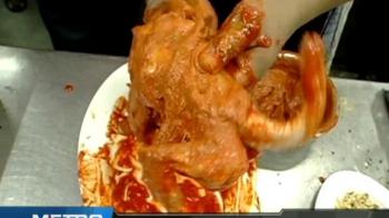 Feeding frenzy at Moti Mahal in South Ex