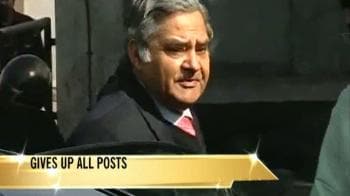 Video : A K Mattoo resigns as Hockey India president