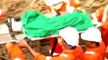 Video : Two-year-old dies in borewell accident